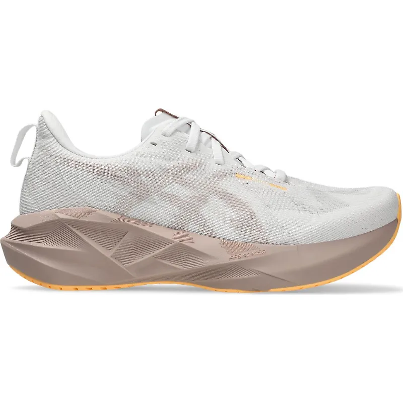 Women's Asics Novablast 5